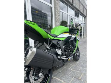 KAWASAKI ZX-6R 636