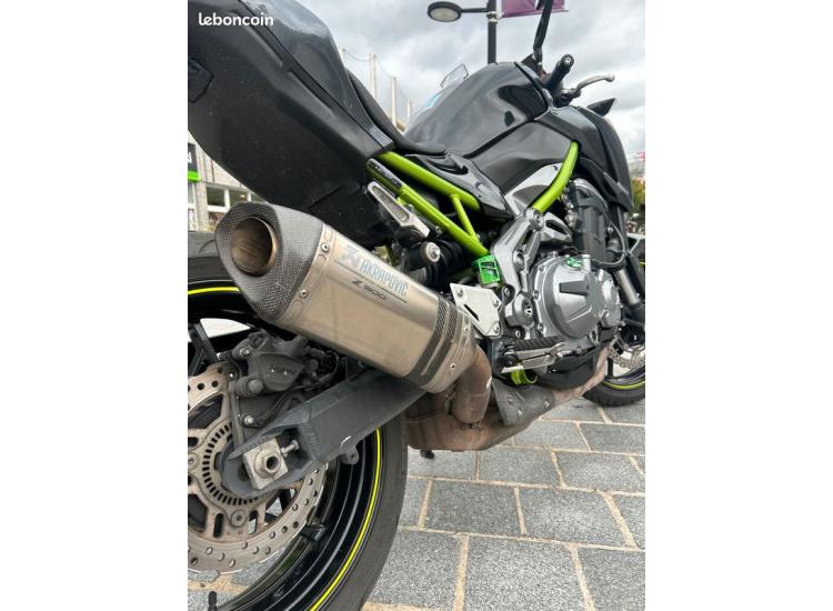 Kawasaki Z 900 CM3 - VERSION A2 - 33 804 kms - 5 499 EUROS - POT AKRAPOVIC