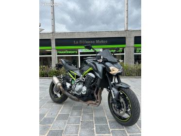 KAWASAKI Z 900