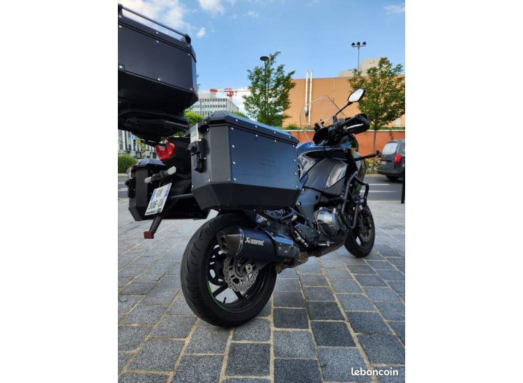 Versys 1000 SE - full accessoires - échappement AKRAPOVIC - 2023 - 13 990 euros